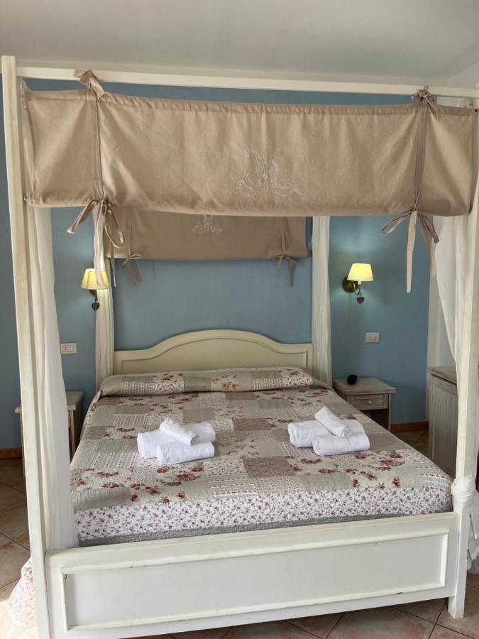 Hotel Tabby Golfo Aranci Exterior photo