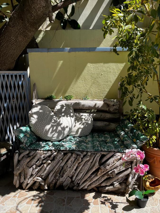 Hotel Tabby Golfo Aranci Exterior photo